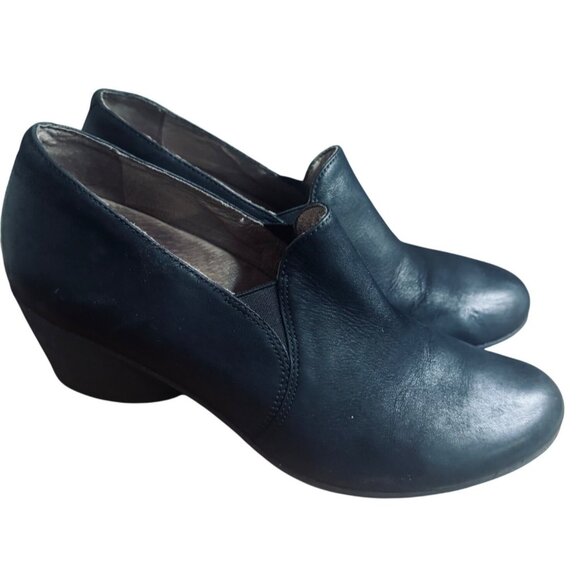 Dansko Women's Size 41/10 Black Robin Burnished Nubuck Heeled Clogs . - Picture 1 of 12